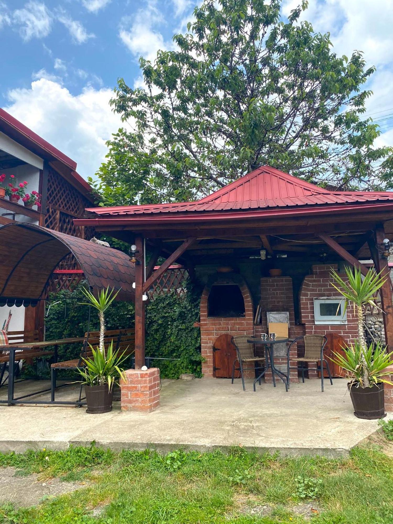 Accommodation Casa Luca Хорезу Экстерьер фото